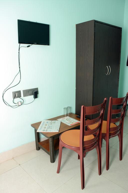 Hotel Nirmal Inn Bhubaneswar Chambre photo