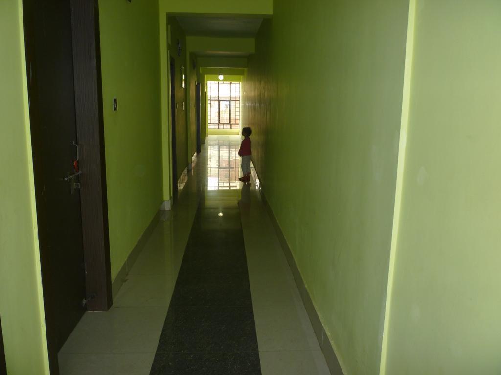 Hotel Nirmal Inn Bhubaneswar Extérieur photo